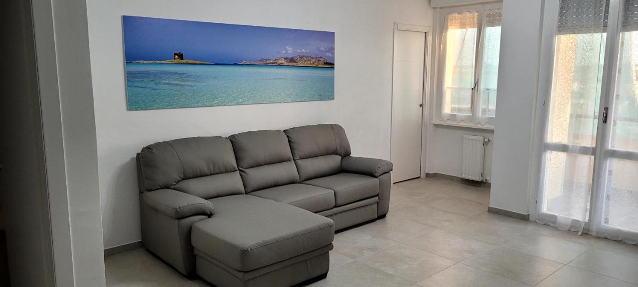 Intero Con Parcheggio Gratuito Porto Torres